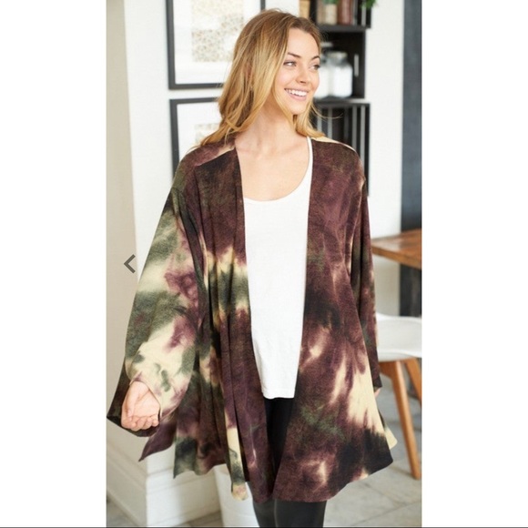 Calm and Collected Tie Dye Cardigan - Picture 1 of 3